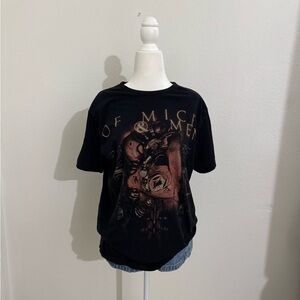 Black graphic men’s shirt